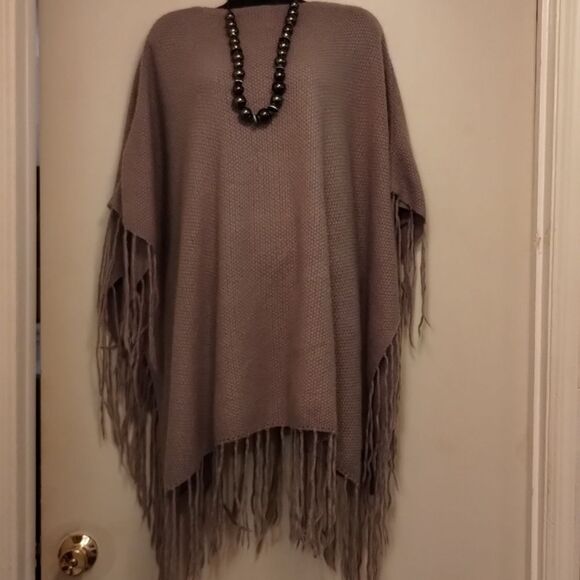 Grey Fringed Sweater Poncho Warm & Fashionable! - Picture 3 of 4